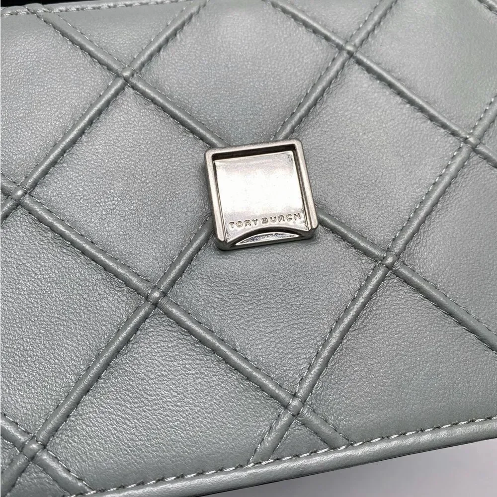Tory Burch Fleming Soft Chain Wallet Bag